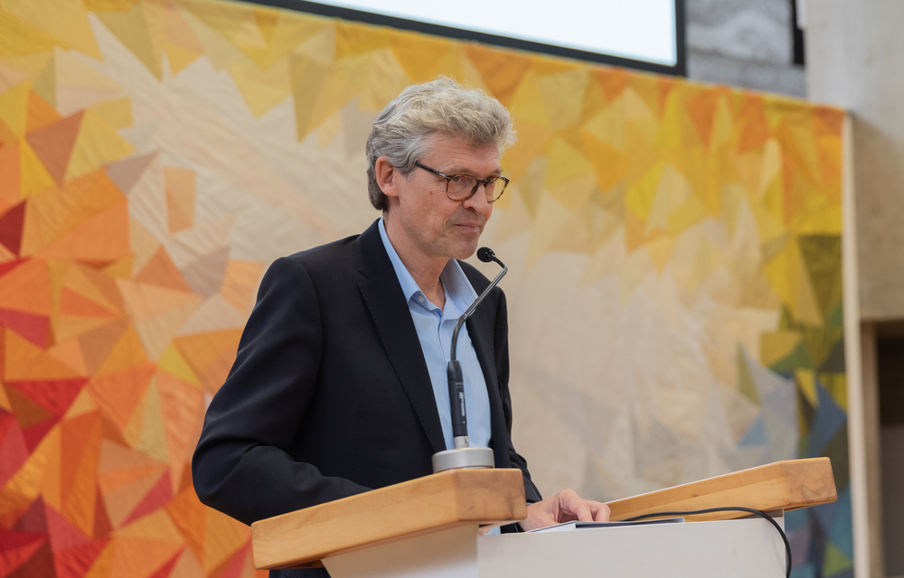 Dietrich Bäumer, Direktor der Schmidt-Schule in Jerusalem